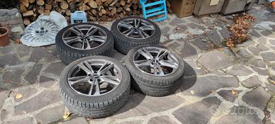 4 ruote con cerchi in lega MAK 17 "