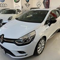 Renault Clio dCi 8V 90 CV EDC Energy Duel