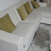 Divano letto con penisola contenitore 