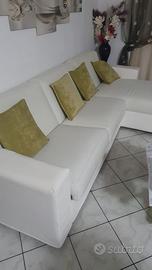 Divano letto con penisola contenitore 