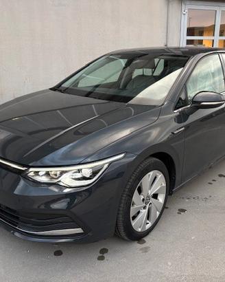 Volkswagen Golf 2.0 TDI SCR Style