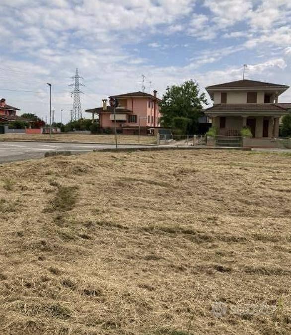Immobile in asta di 850 m² a Curtatone - Vista 3