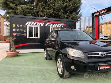 TOYOTA RAV4 2.2 D-4D 177 CV Luxury