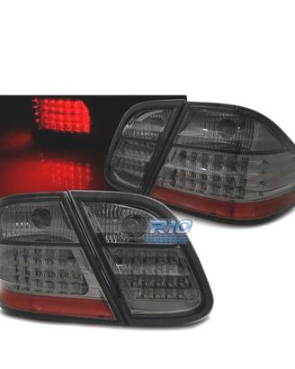 FANALI PER MERCEDES CLK W208 97-02 LED SCURI
