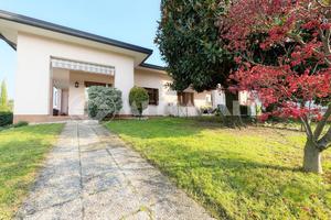 Bifamiliare a Sacile