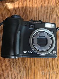 OLYMPUS SP-350 con sensore da 8 Mb