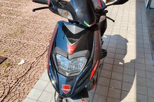 SCOOTER APRILIA 