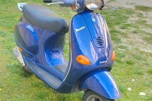 vespa 50 et2