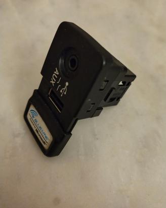 Presa AUX - USB per FIAT 500