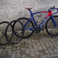 PINARELLO DOGMA "F" + paio ruote CARBON tubolare