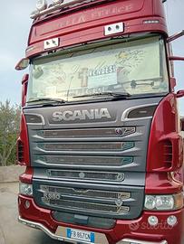 Scania R560