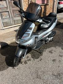 Gilera runner vxr 200