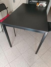 Tavolo nero ikea