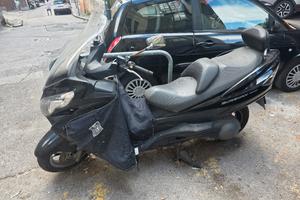 Coprigambe Tucano Burgman 400