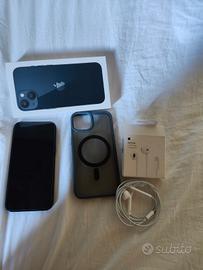 Apple iPhone 13 - 128GB - Midnight in garanzia