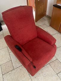 Poltrona alza persona per anziani