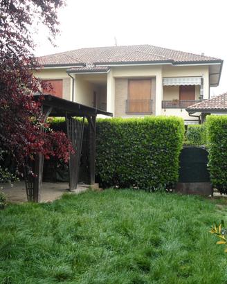 Appartamento con giardino