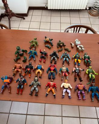 Lotto di 25 Action Figures MOTU