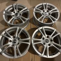 Cerchi in Lega GMP Italia  105/65 R15