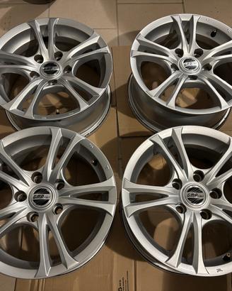 Cerchi in Lega GMP Italia  105/65 R15