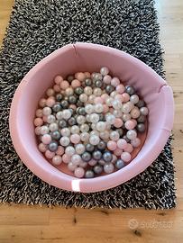 Piscina con palline per bambini