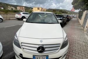 Mercedes -Benz  B 200 Natural Gas