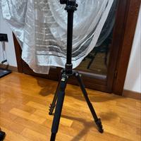 Treppiede K&F Concept per fotocamera e smartphone