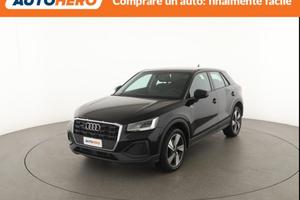 AUDI Q2 35 TDI quattro S tronic Business