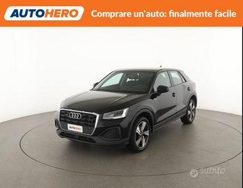 AUDI Q2 35 TDI quattro S tronic Business