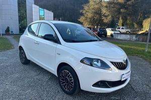 Lancia Ypsilon 1.0 FireFly 5 porte S&S Hybrid...
