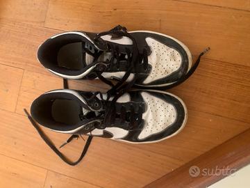 Nike Dunk low nere e bianche