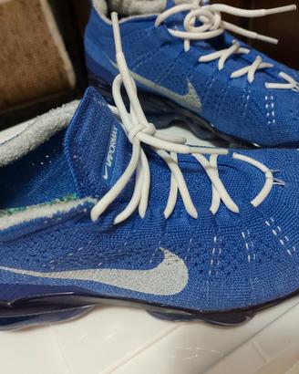 NIKE VAPORMAX dv1678-500