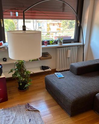 Lampada ad arco Ikea con paralume