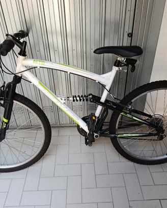 bicicletta mtb Mountain bike
