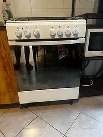 Forno con piano cottura
