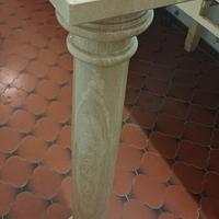 Colonna in travertino anni '70 - beige