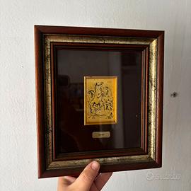 decorativo con placchetta in foglia d'oro