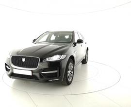 JAGUAR F-PACE 2-0 D4D 4WD TETTO APRIBILE R-DYNAMIC