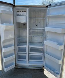 Frigorifero e freezer SAMSUNG RS21DXNA