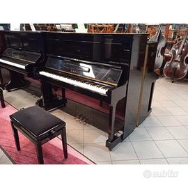 Pianoforte verticale Kawai