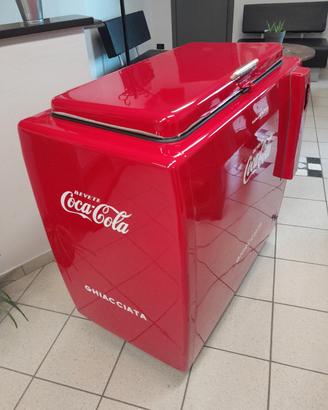 ghiacciaia coca cola 