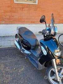 Scarabeo 250 ie 