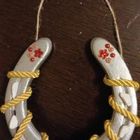 ferri di cavallo decorati