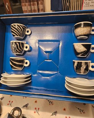 Rare Set 6 Tazzine Illy Art Collection 1999 