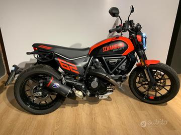 Ducati Scrambler Full Throttle Anno 2023 KM 3228