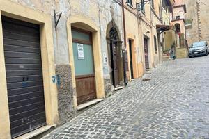 BOX A MONTE COMPATRI