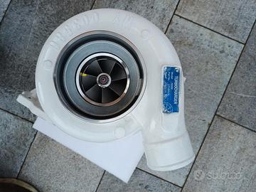 TurbocmpressoreTurbocharger mod. HX40M Cummins