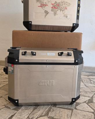 VALIGIE GIVI TREKKER OUTBACK