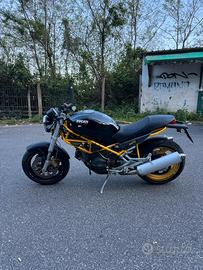 Ducati monster 600