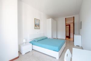 Stanza singola con aria condizionata in zona isola